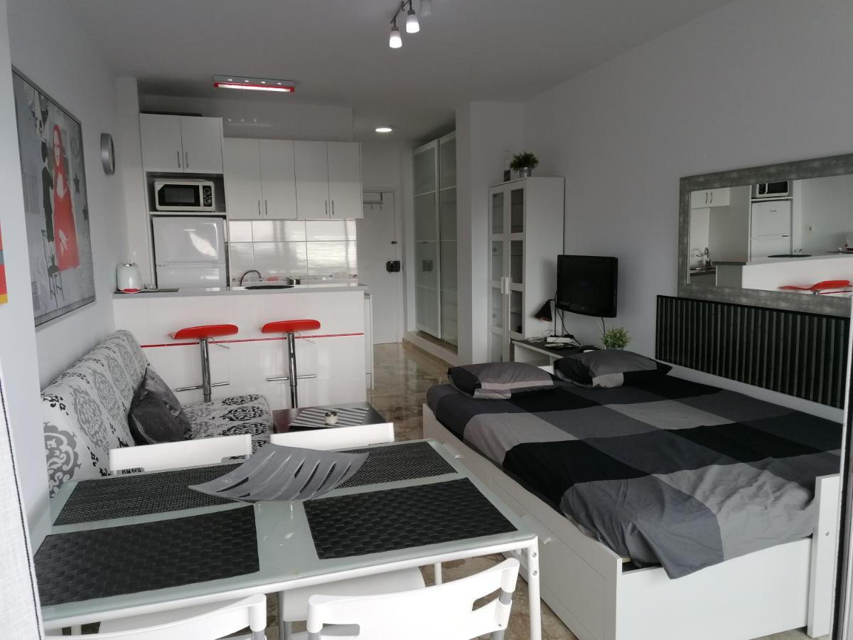 Estudio Castillo Santa Clara/Torremolinos Luaran gambar